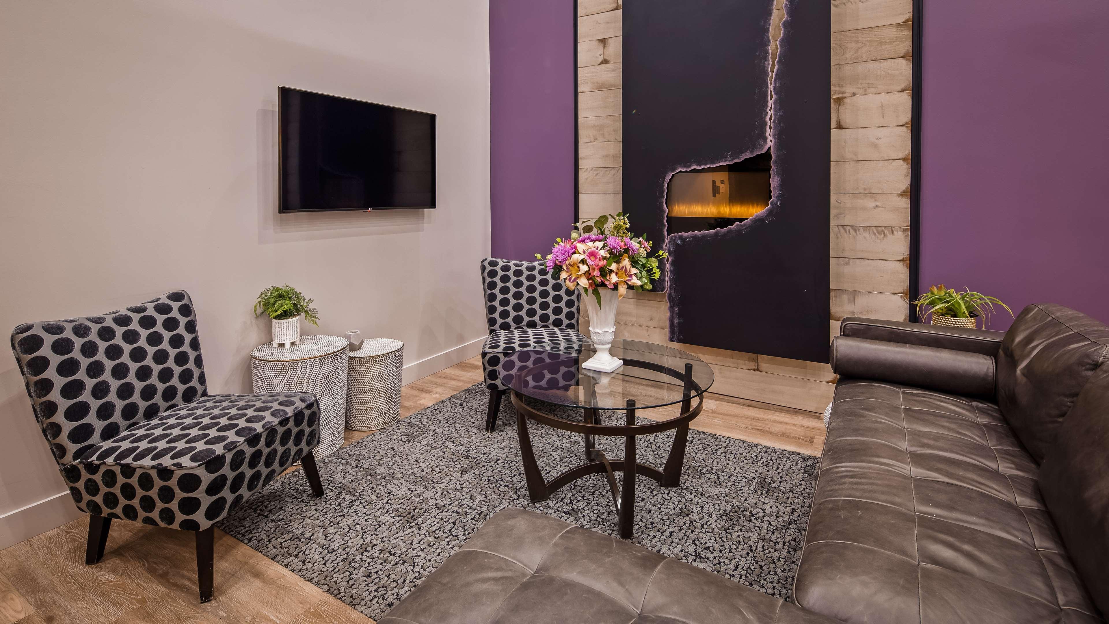 Best Western Plus Woodstock Hotel Conference Centre Bagian luar foto