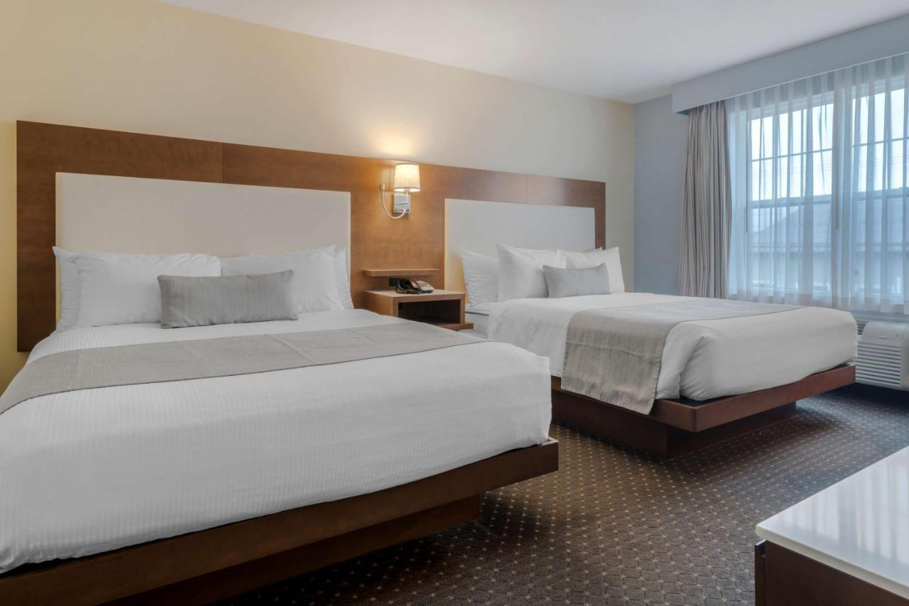 Best Western Plus Woodstock Hotel Conference Centre Bagian luar foto