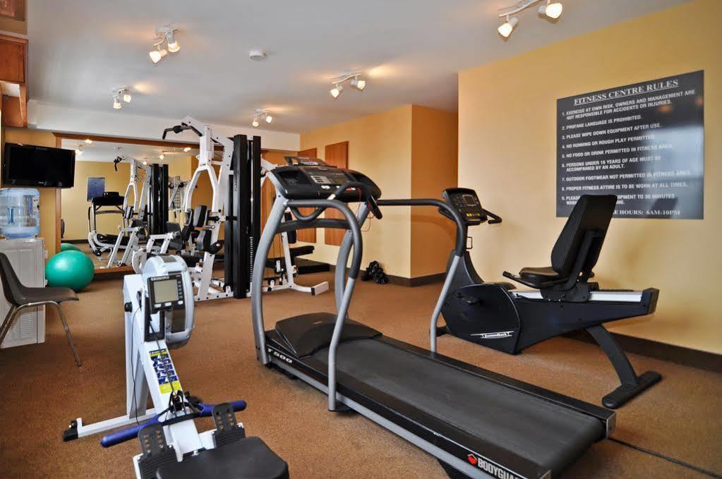 Best Western Plus Woodstock Hotel Conference Centre Bagian luar foto